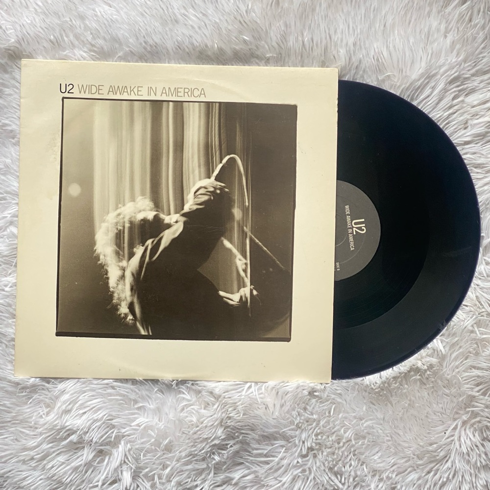 U2 Wide Awake In America 1985 EP Vinyl Record